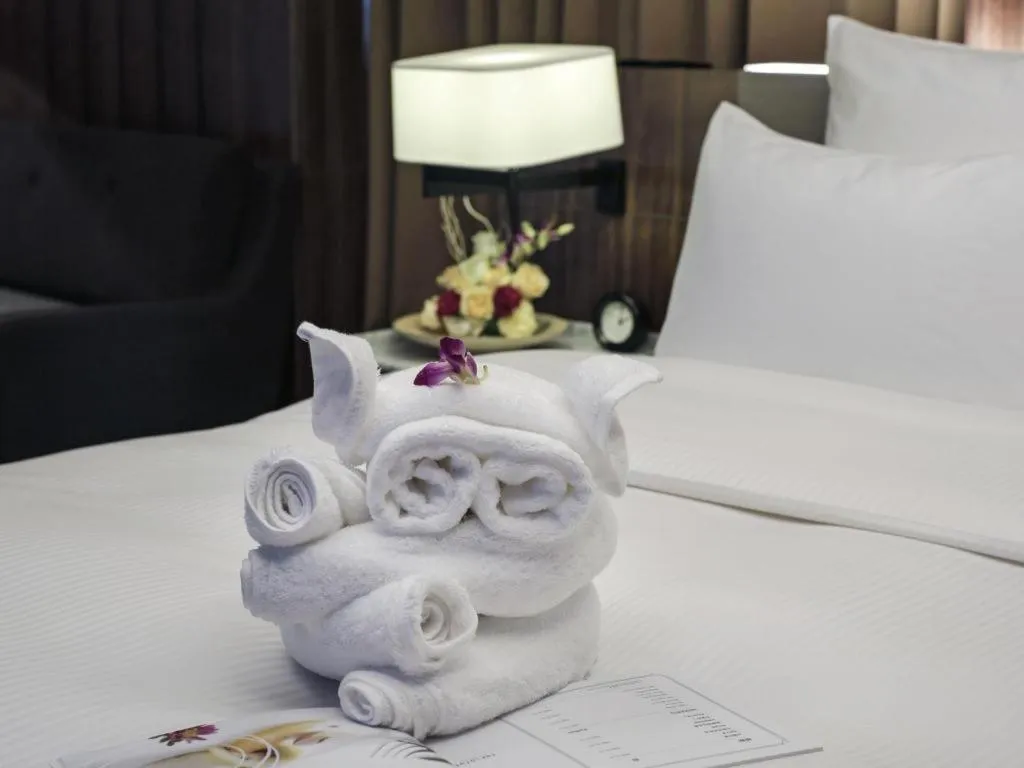 Chongqing The Lotus Hotel