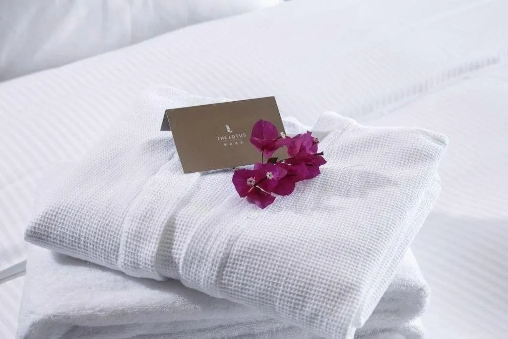 Bed in Chongqing The Lotus Hotel