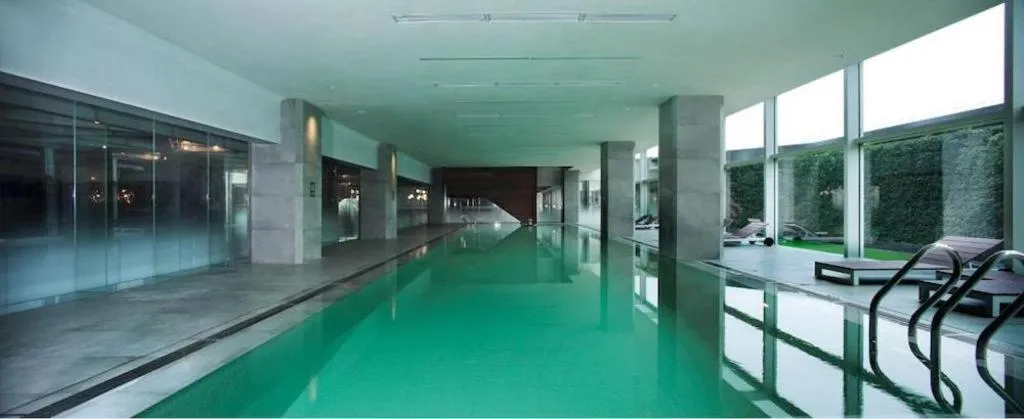 Chongqing The Lotus Hotel