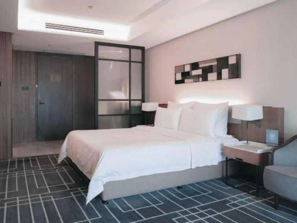 Bed in Chongqing The Lotus Hotel