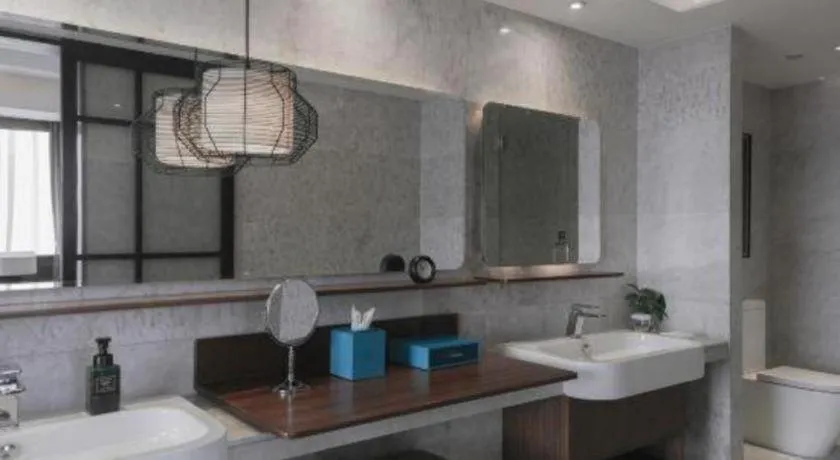 Chongqing The Lotus Hotel