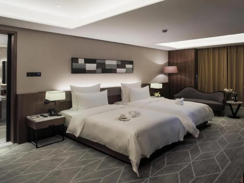 Bed in Chongqing The Lotus Hotel