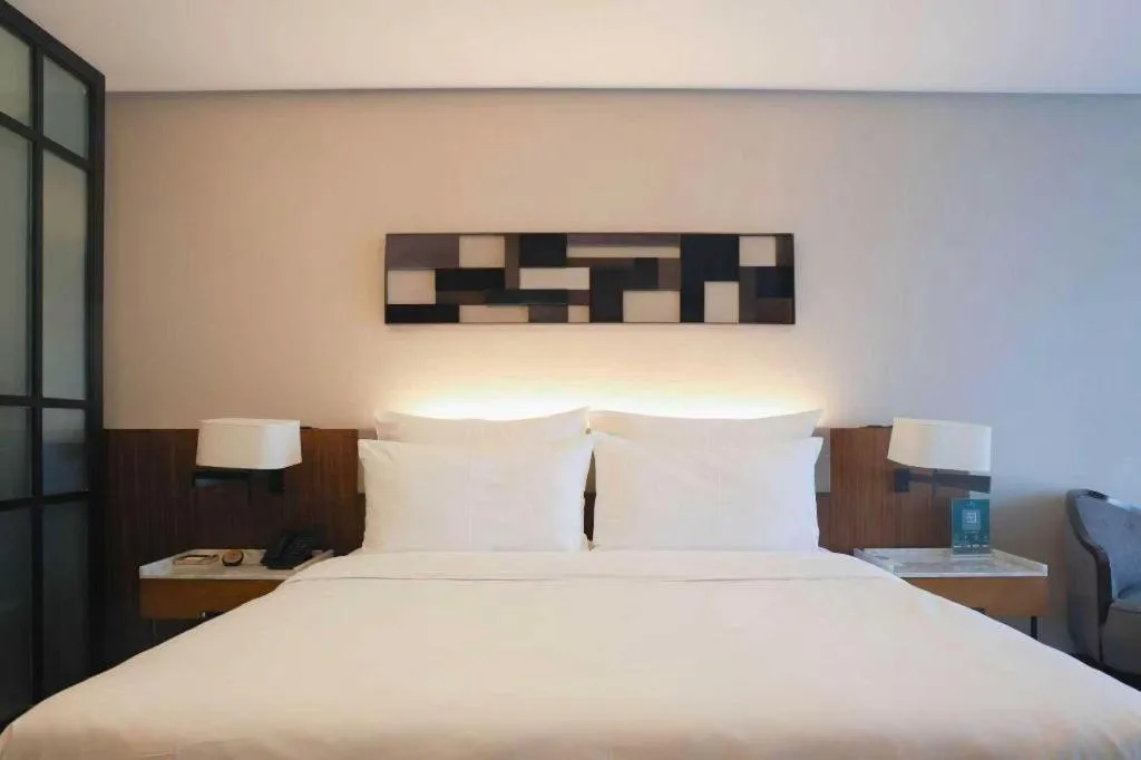 Bed in Chongqing The Lotus Hotel