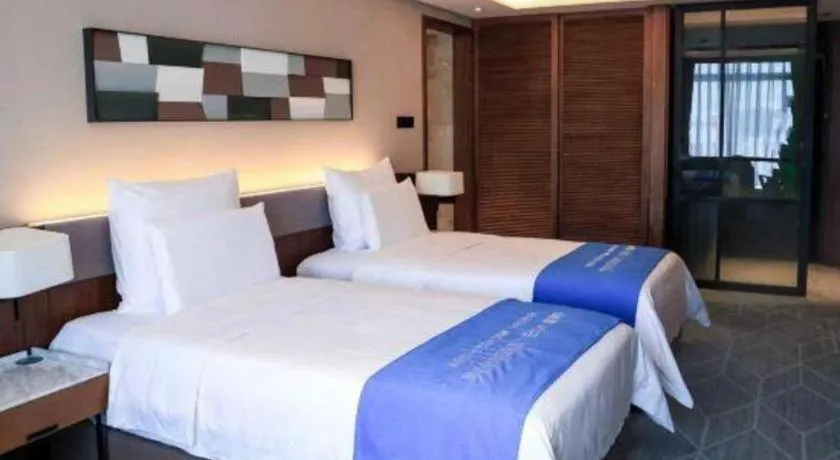 Bed in Chongqing The Lotus Hotel