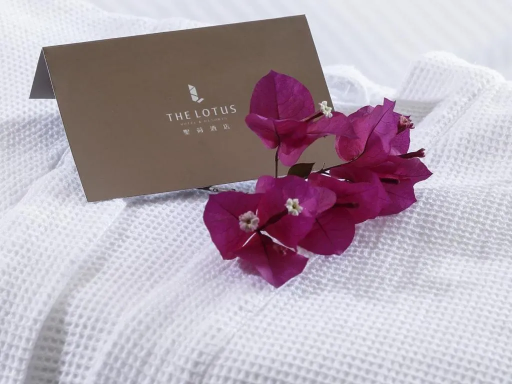 Bed in Chongqing The Lotus Hotel