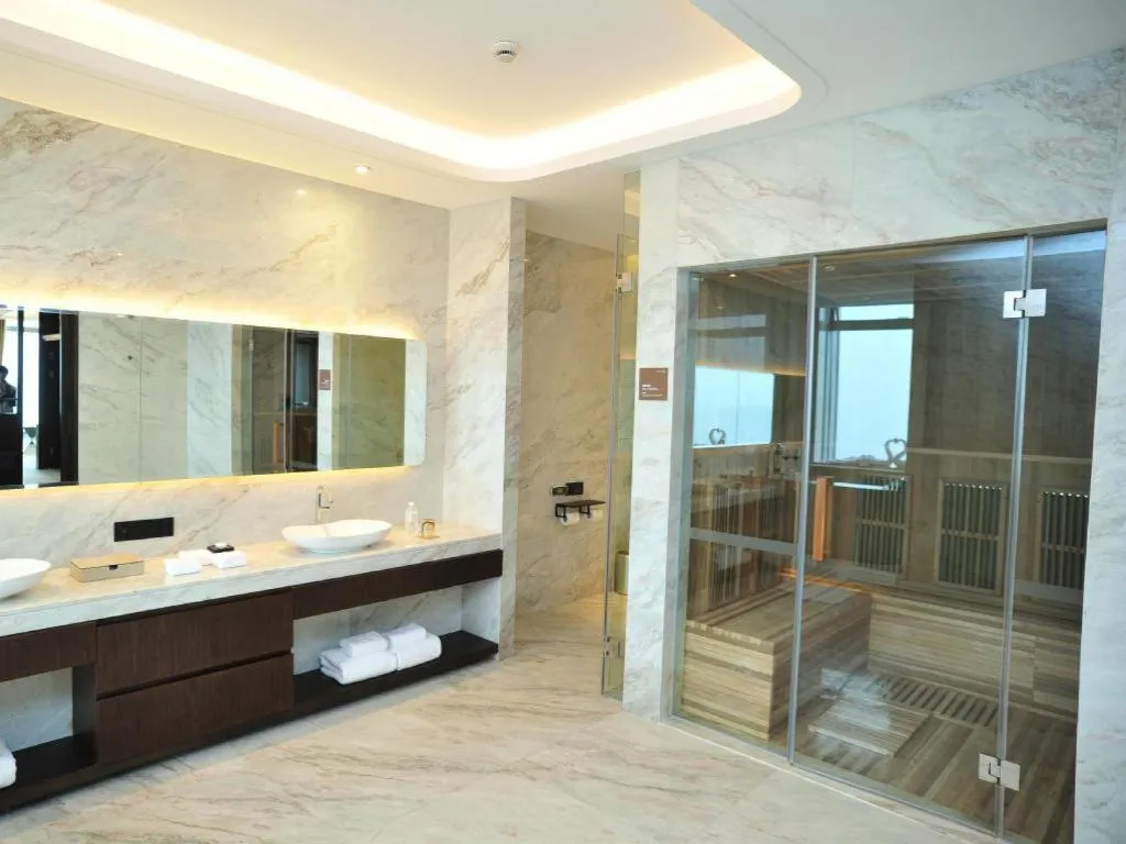 Chongqing The Lotus Hotel