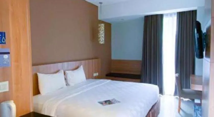 Bed in D'Anaya Hotel Bogor
