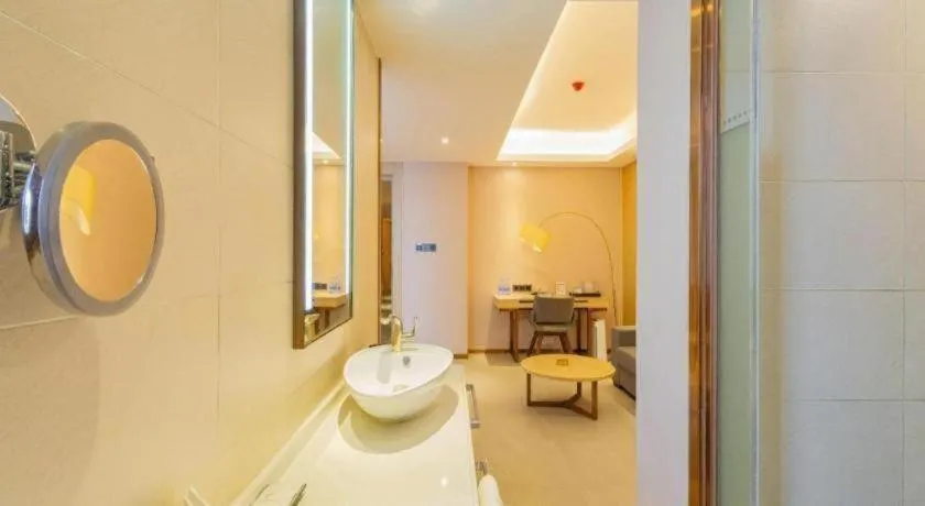 Lavande Hotel·Wuxue Kanjiang Avenue