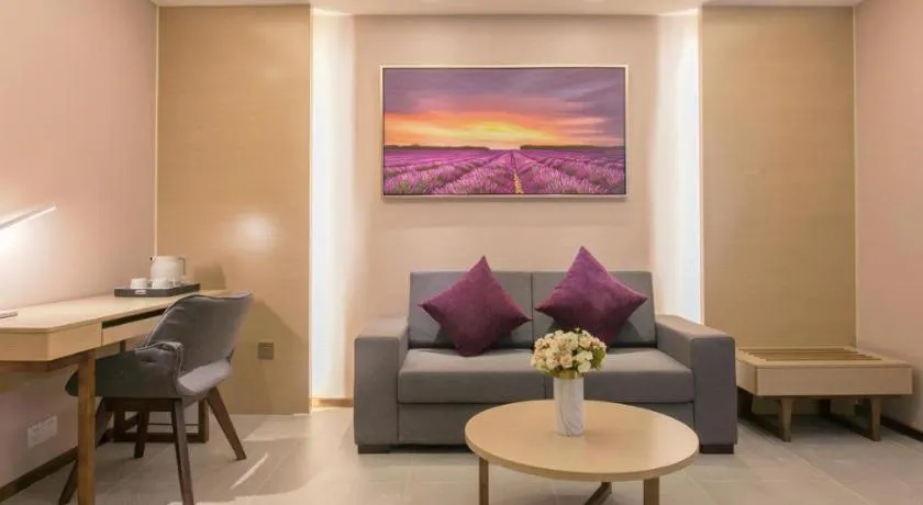 Lavande Hotel·Wuxue Kanjiang Avenue