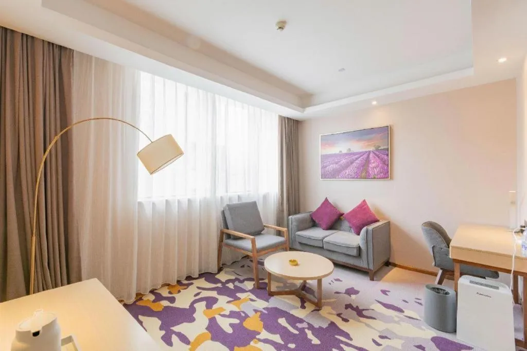 Lavande Hotel·Wuxue Kanjiang Avenue