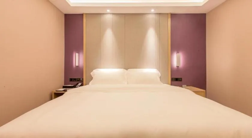Bed in Lavande Hotel·Wuxue Kanjiang Avenue