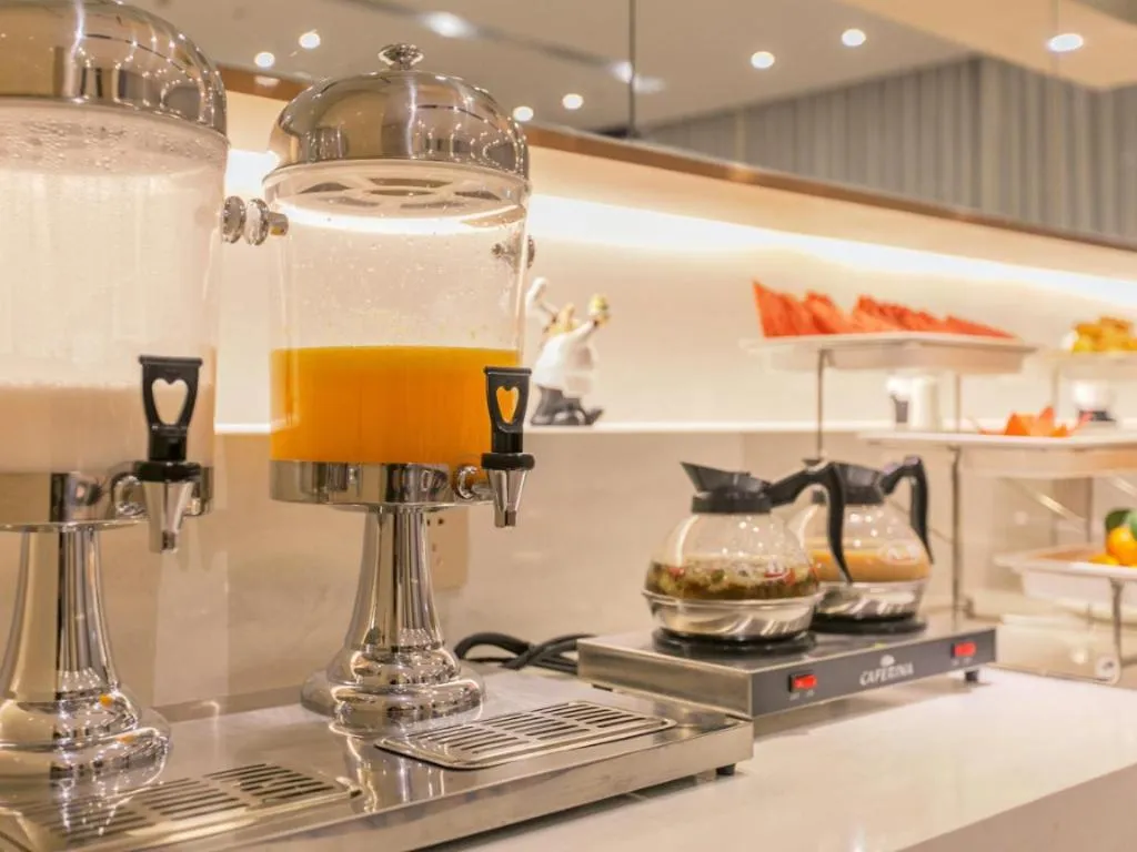 Lavande Hotel·Wuxue Kanjiang Avenue