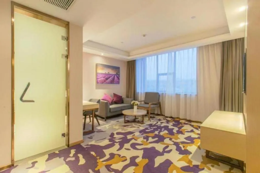 Lavande Hotel·Wuxue Kanjiang Avenue