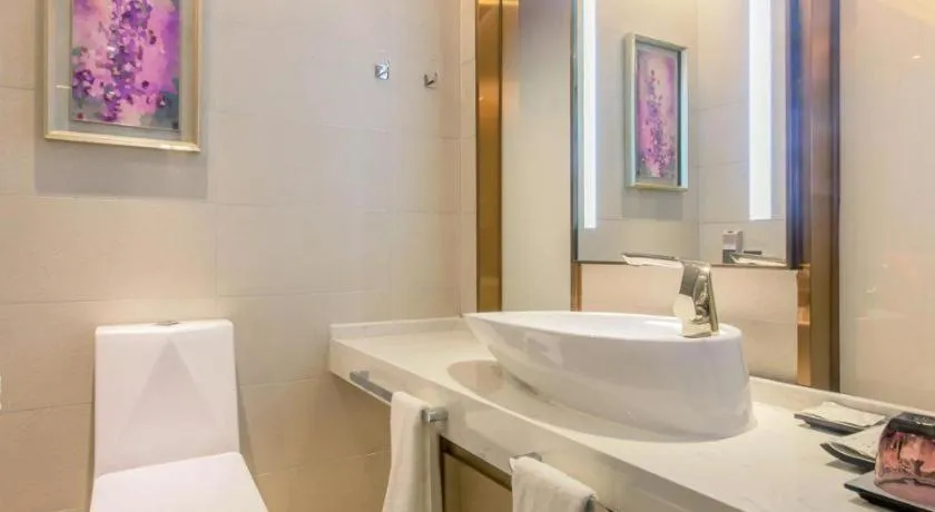 Lavande Hotel·Wuxue Kanjiang Avenue