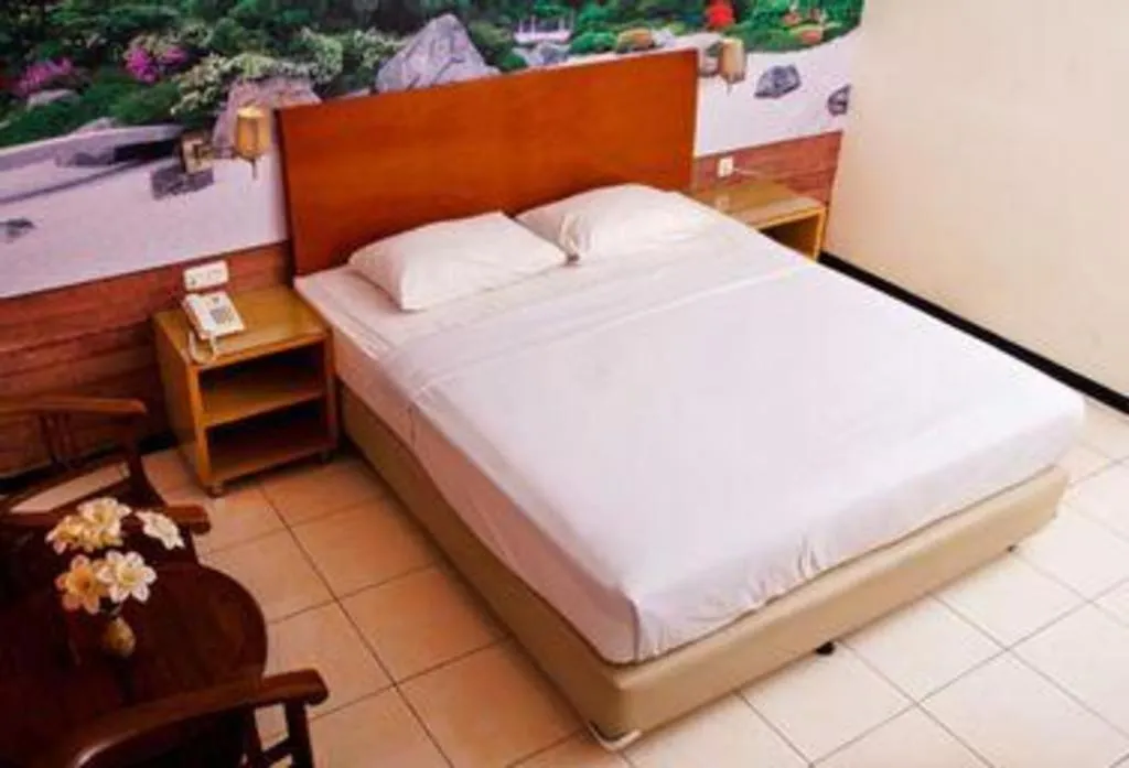 Bed in Hotel Kings Kudus