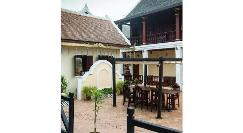 The View Pavilion Hotel