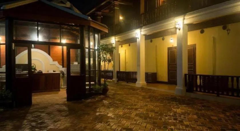 The View Pavilion Hotel