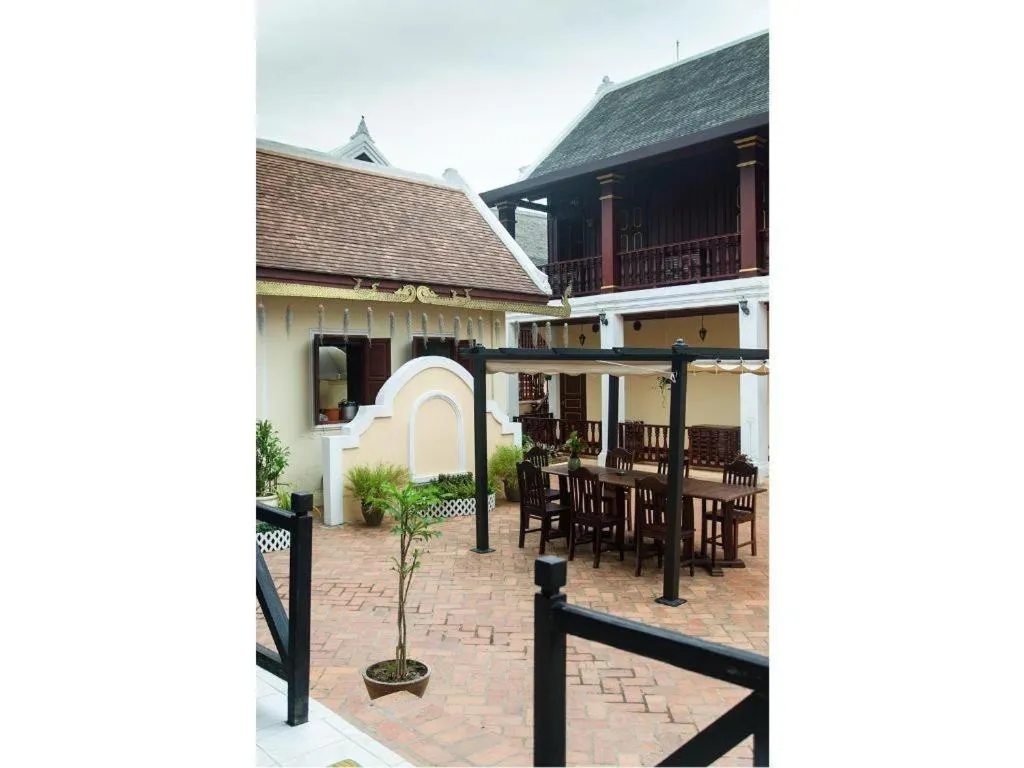 The View Pavilion Hotel