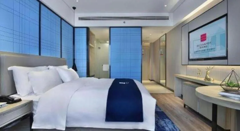 Bed in Echarm Hotel Guilin North High Speed Railway Station