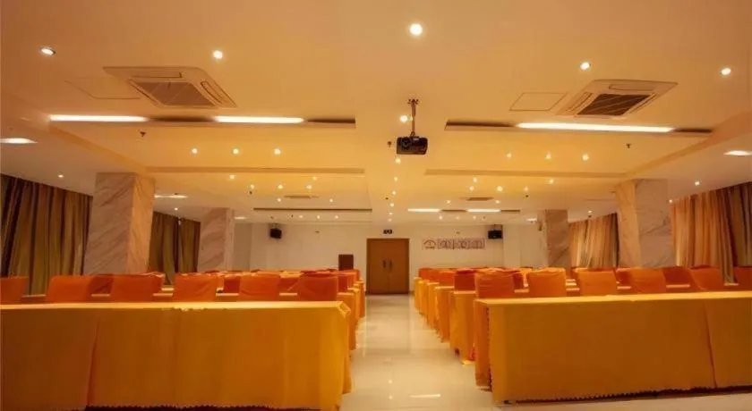 City Comfort Inn Hechi Du'an Wenti Square