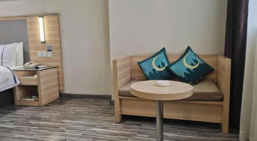 Bed in City Comfort Inn Hechi Du'an Wenti Square