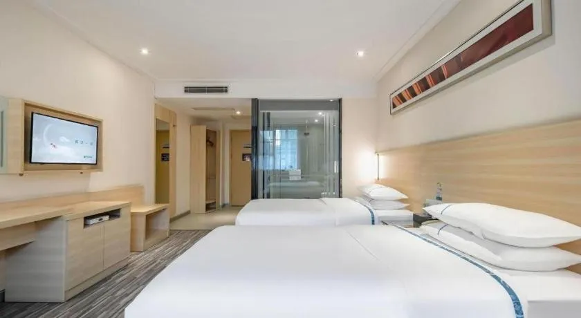 Bed in City Comfort Inn Hechi Du'an Wenti Square