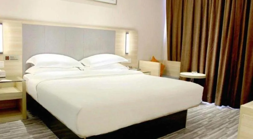Bed in City Comfort Inn Hechi Du'an Wenti Square