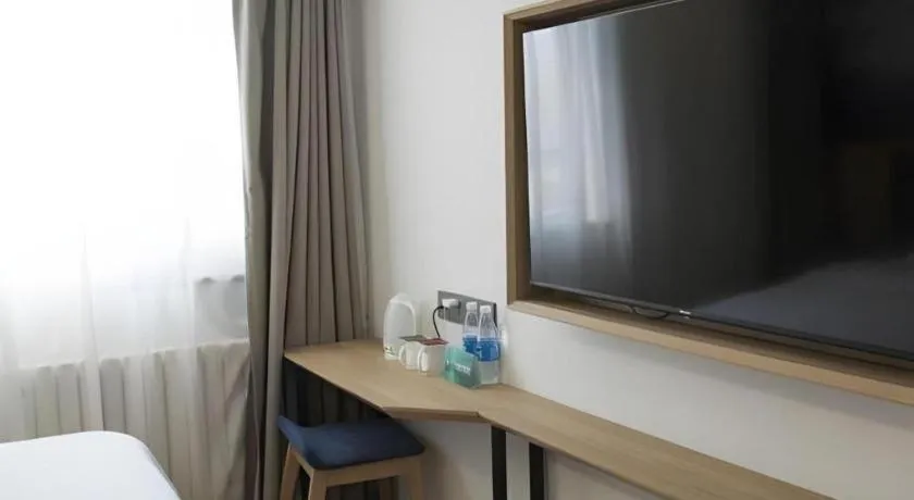 GreenTree Inn Beijing Chaoyang District Shilihe Subway Station Express Hotel