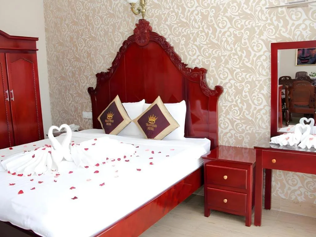 Bed in Tran Vinh Hotel