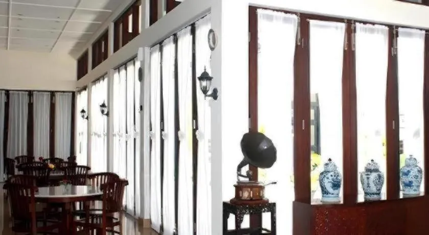 Colonial Hotel Makassar