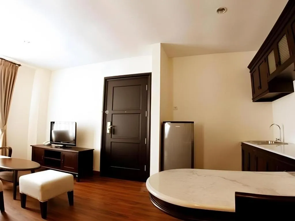 Bed in Colonial Hotel Makassar