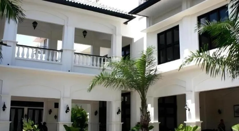 Colonial Hotel Makassar