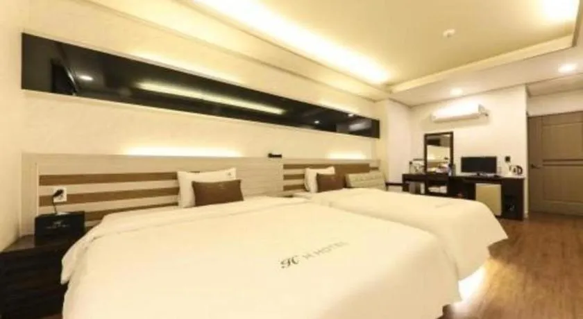 Bed in H Hotel
