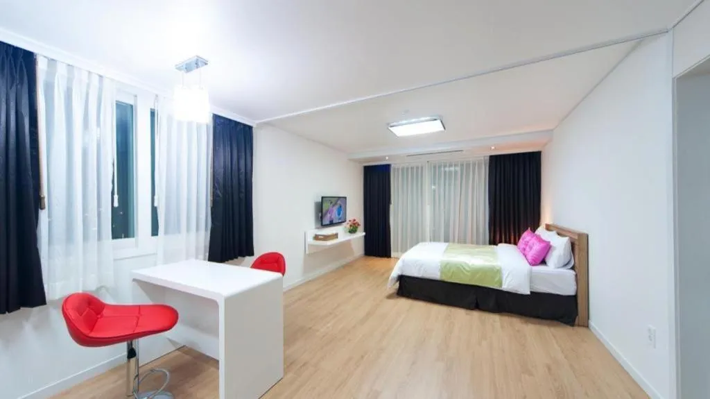 Bed in Swansea Resort