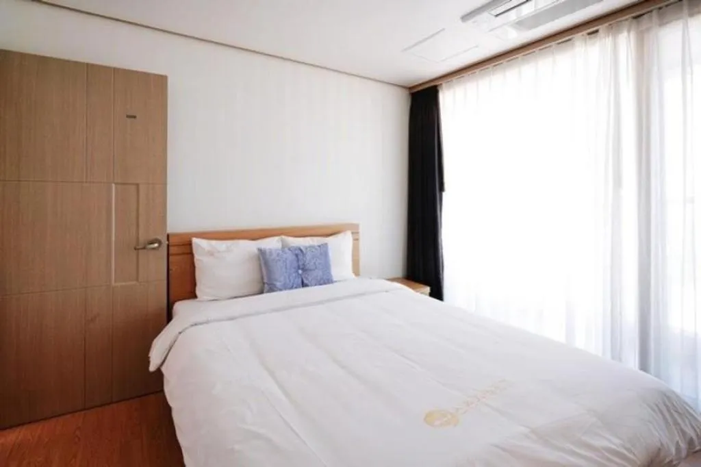 Bed in Swansea Resort