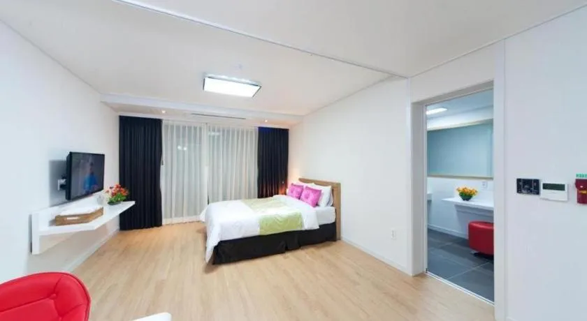 Bed in Swansea Resort