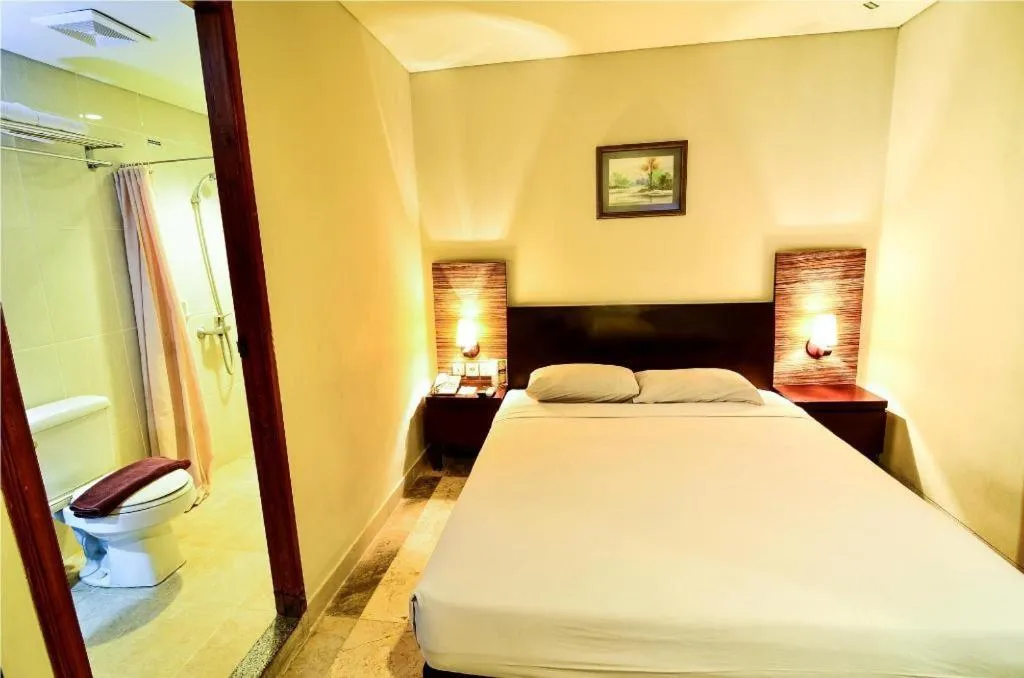 Bed in Losari Blok M Hotel Jakarta