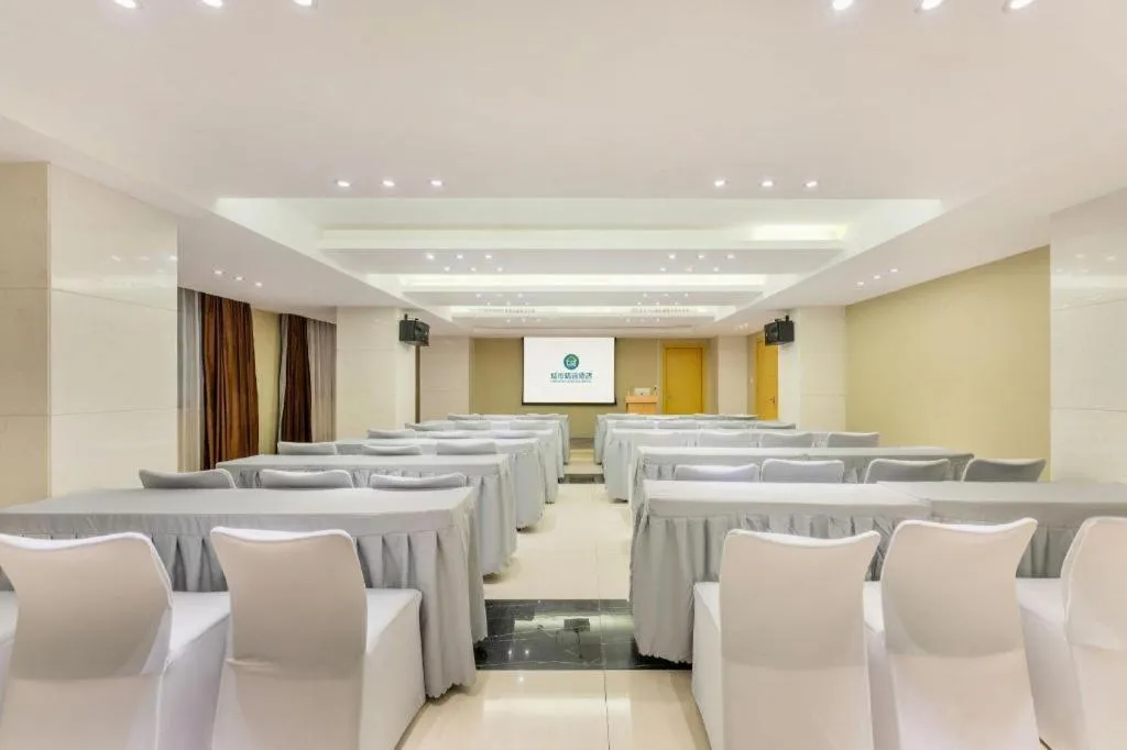 City Comfort Inn Shantou Jinhu Road Branch