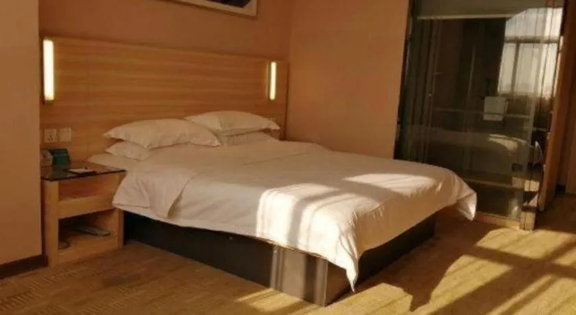 Bed in City Comfort Inn Shantou Jinhu Road Branch