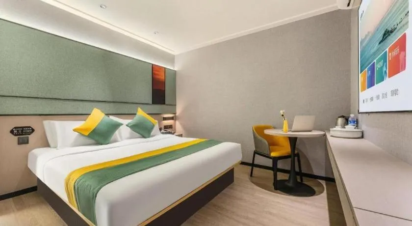 Bed in City Comfort Inn Shantou Jinhu Road Branch