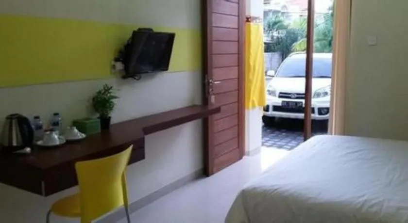 Bed in De Lemon Gatsu Hotel