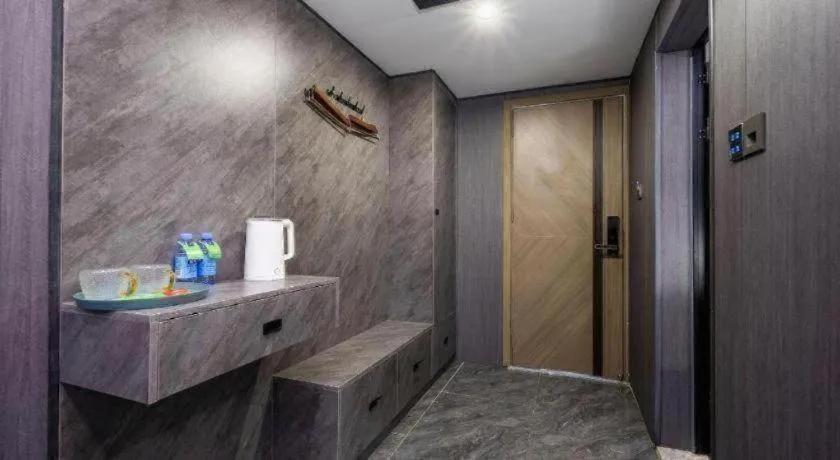 Haikou Kai Wei Hotel