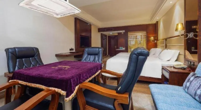 Bed in Haikou Kai Wei Hotel