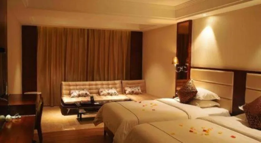 Bed in Haikou Kai Wei Hotel