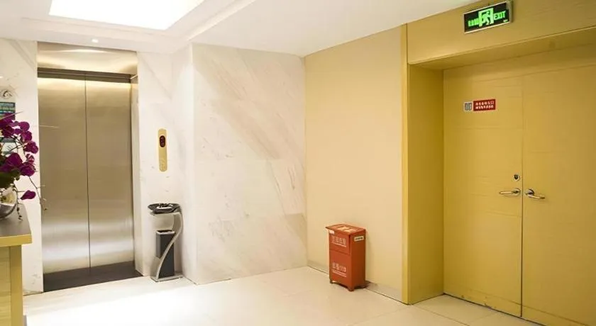 City Comfort Inn Huanggang Baota Avenue