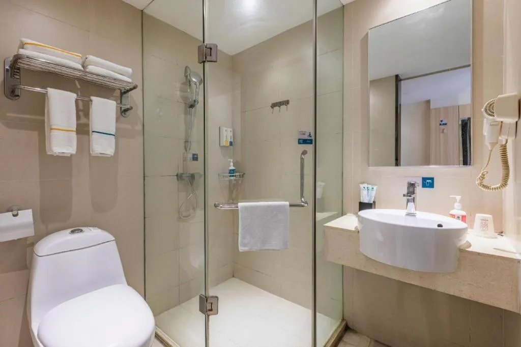 City Comfort Inn Huanggang Baota Avenue