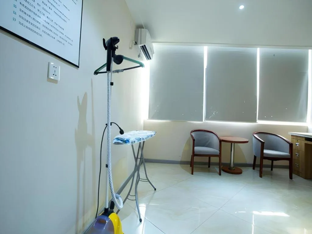 City Comfort Inn Huanggang Baota Avenue