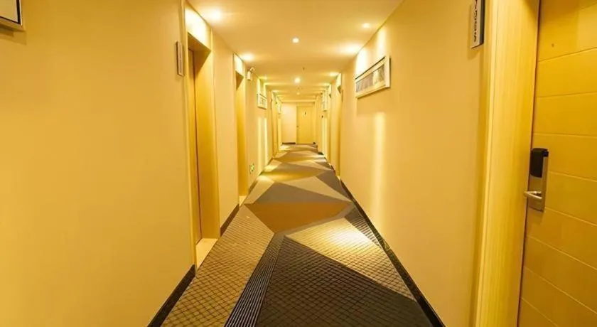 City Comfort Inn Huanggang Baota Avenue