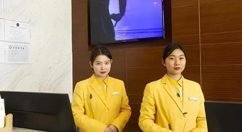 City Comfort Inn Huanggang Baota Avenue