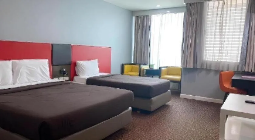 Bed in Thamrongin Hotel